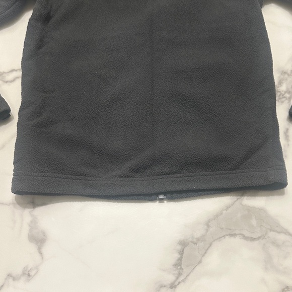 The North Face Charcoal Fleece Jacket - Picture 7 of 7